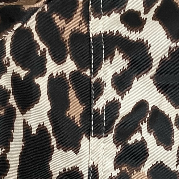 NEW - J.Crew Barn Jacket in Leopard Print - Picture 11 of 14